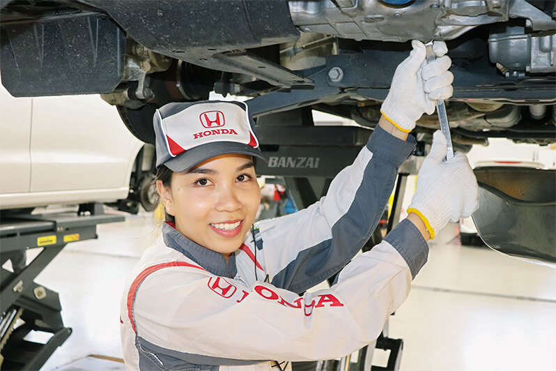 Honda Cars 大阪　グエン ティ フオン タインさん