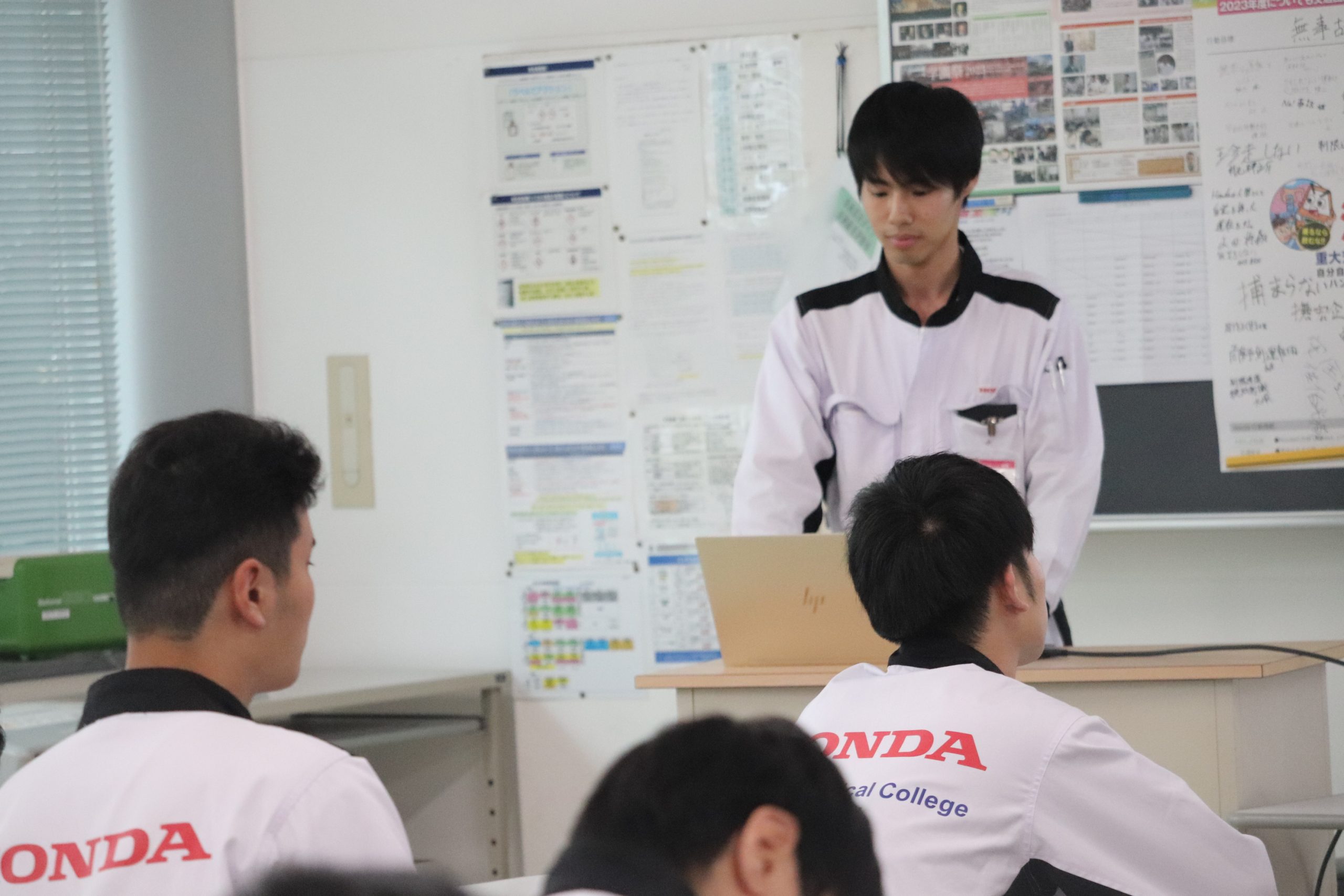 【学園生の発表！】職場（学園版）環境の安全について