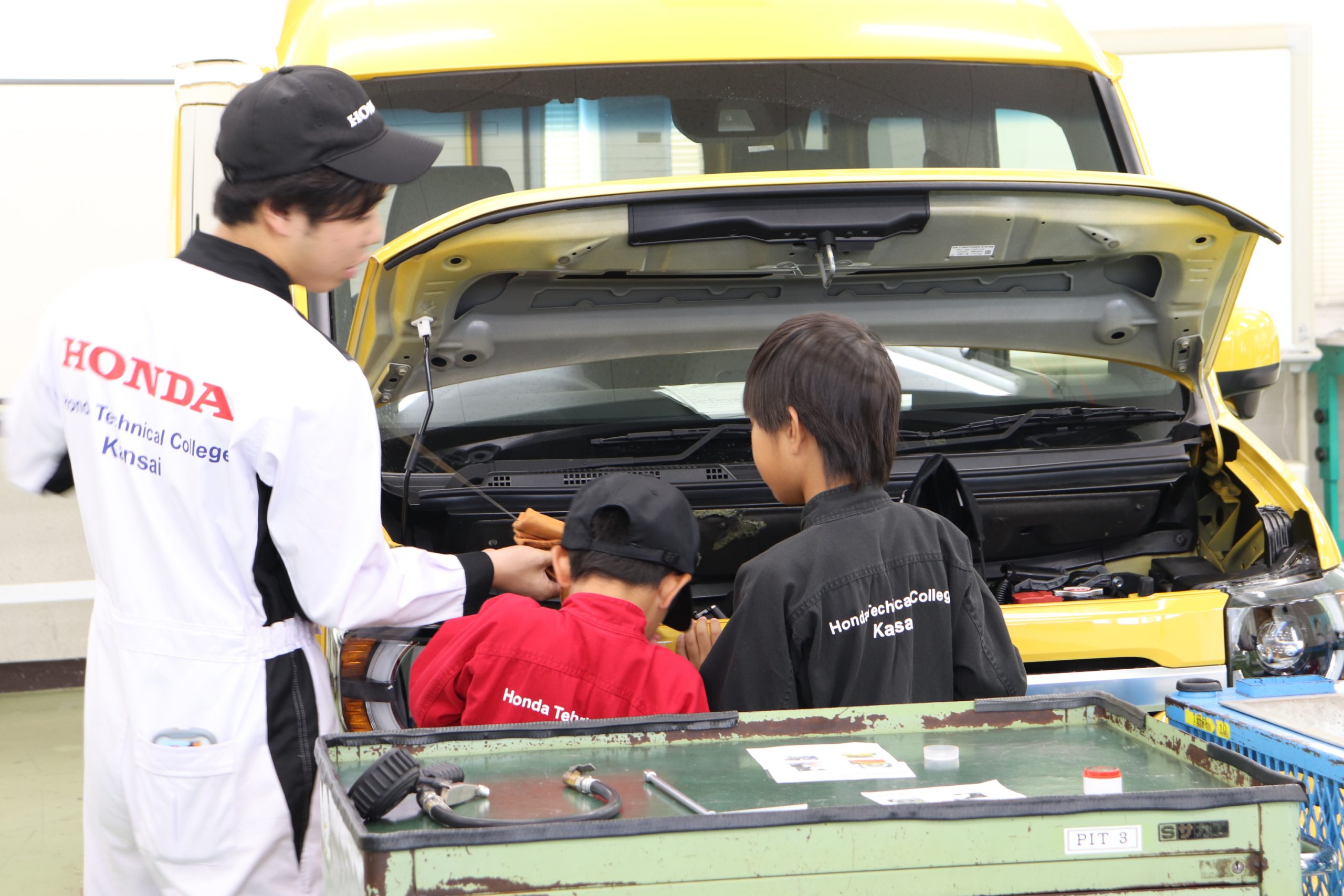 【(^^)/】たくさんの笑顔！！「KIDSメカニック＆モノづくり体験教室」